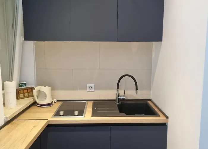 Adriatic View With Shared Balcony Dubrovnik