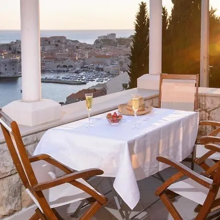Adriatic View With Shared Balcony Appartement